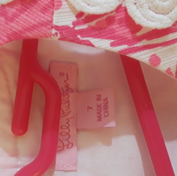 Lilly Pulitzer Rule breakers 💐🌸💗 - Picture 5 of 5